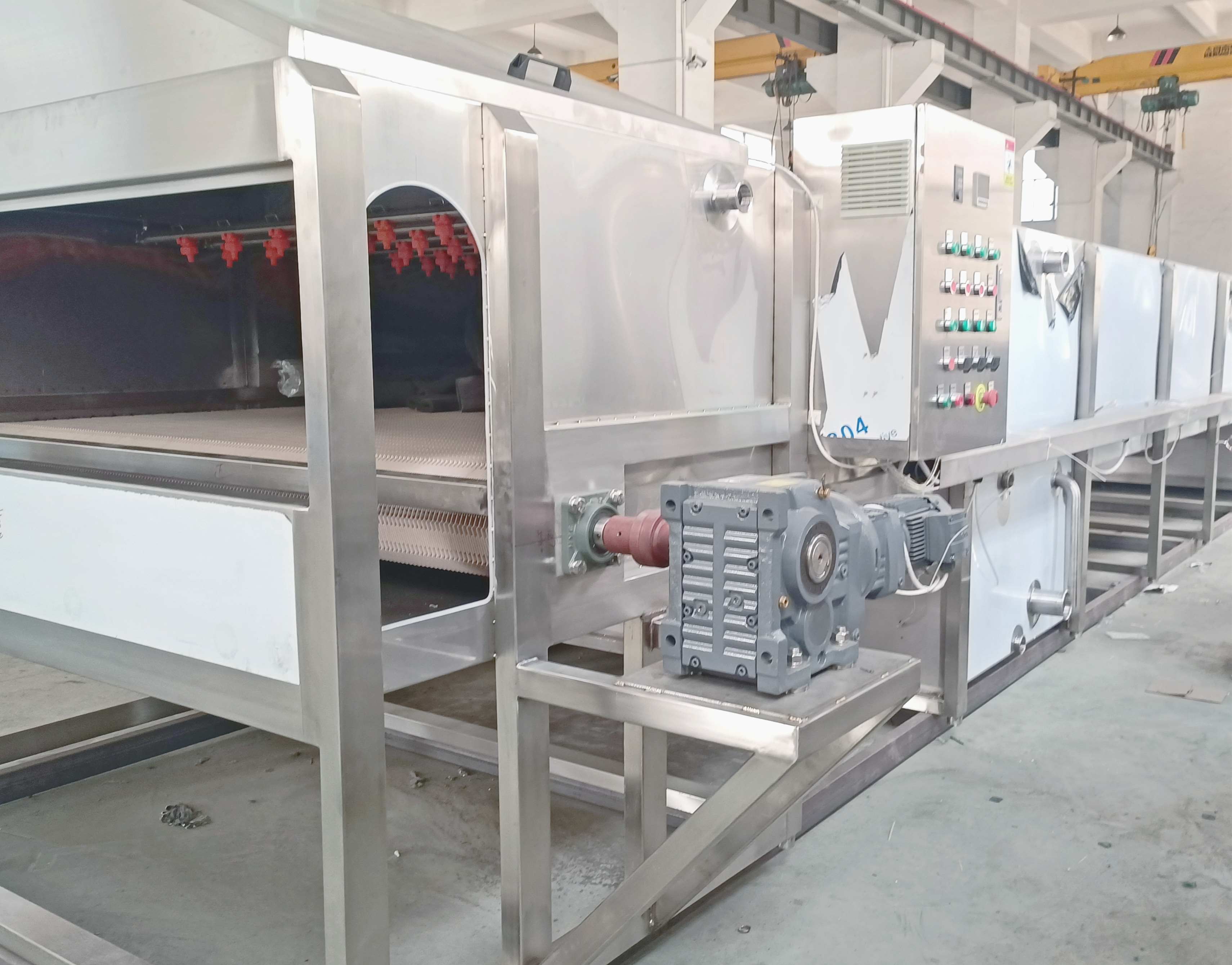 Tunnelpasteurizer und Kühler