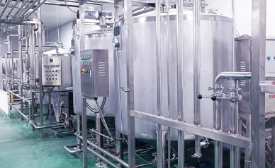 Wie die Qualitätskontrolle in einer Joghurt-Produktionslinie aufrechterhalten wird