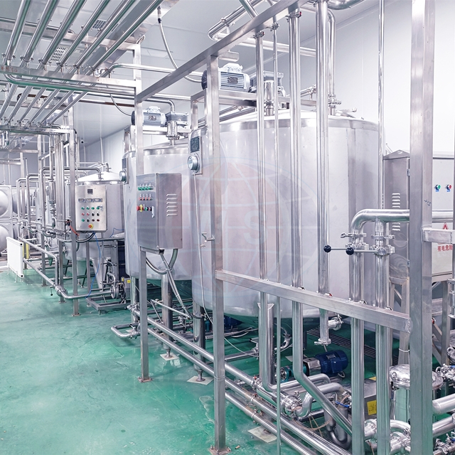 Ausr&uuml;stung f&uuml;r die Verarbeitung pasteurisierter Milch