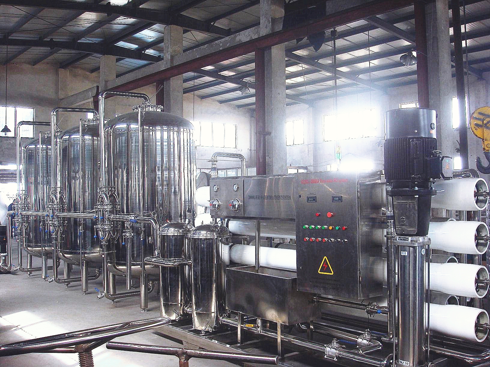 Ozonr&uuml;ckstandskontrolle in der Produktionslinie f&uuml;r Flaschenwasser